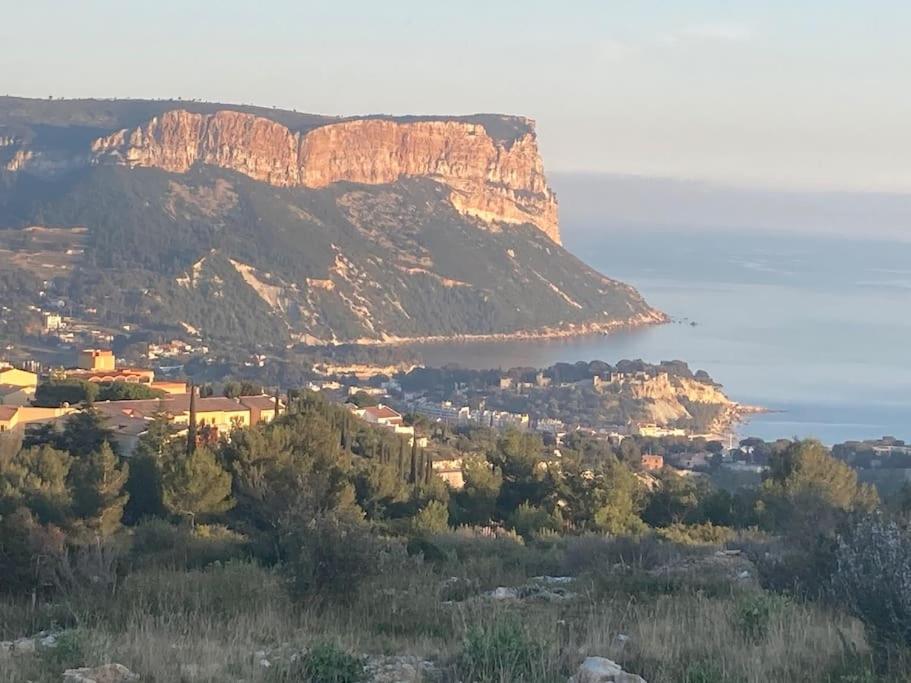 Le Cap - Bungalow Vue Mer Et Colline - Hauteur De Cassis Leilighet Eksteriør bilde